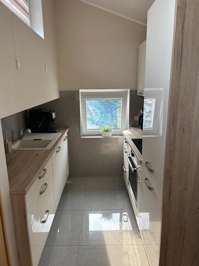 Yellow Villa 格但斯克 外观 照片